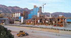 تولید ۳۰۰ هزار تن پلی‌اتیلن  در قطب سوم پتروشیمی کشور