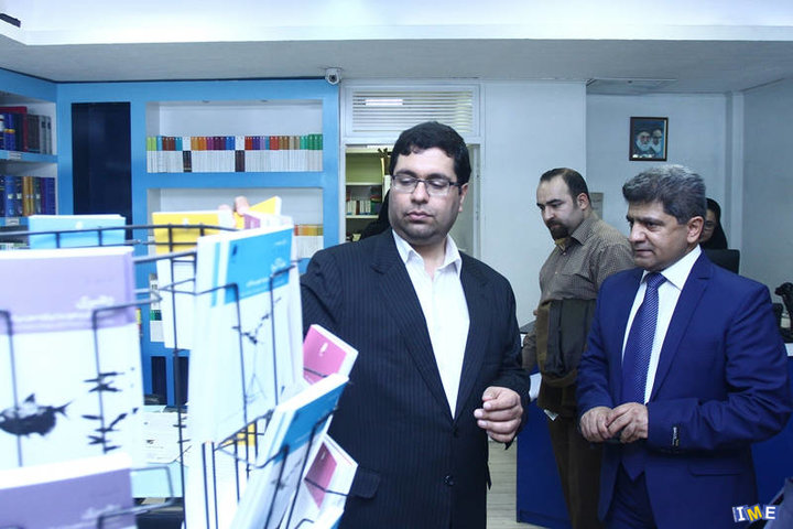 روزنامه دنیای اقتصاد