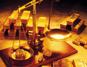 هر اونس ۱۳۶۵ دلار