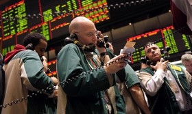 صعود دسته جمعی بازارهای کالایی