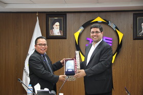 ایران و اندونزی