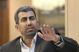 راه مقابله با فساد،حذف قیمت گذاری دستوری است