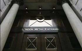 افزایش قیمت فولاد و کاهش بهای مس