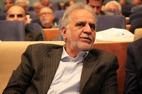 مواد خام براساس ماده ۳۷ قانون رفع موانع تولید باید در بورس کالا عرضه شود