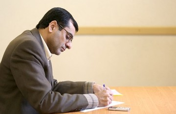 راه اندازی بازار آتی ارز پیشنهاد مجلس به دولت است