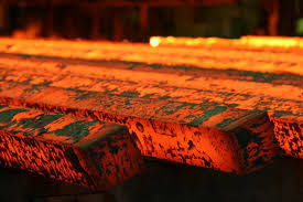 کاهش ۴ درصدی تولید شمش فولاد شرکت های بزرگ