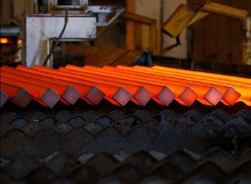 تقاضای فولاد چین بهبود می یابد