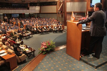 همایش سنگ آهن