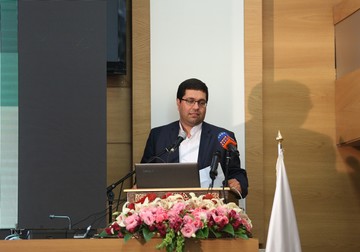 بیمه زعفرانکاران در مقابل کاهش قیمت ها/
امکان حضور خارجی در بازار آتی زعفران