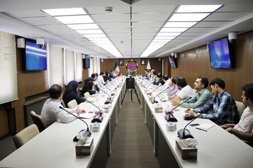 نشست تحلیلی زعفران- زرین زعفران