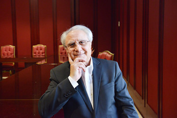 آینده روشن طلای سرخ ایران با ورود به بورس کالا/شفافیت، فرمول حل مشکلات اقتصادی