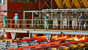 عرضه ۵۰ هزار تن شمش بلوم فولاد خوزستان در قالب «کشف پریمیوم»