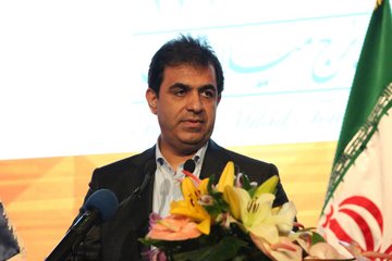 تحریم صنعت فولاد نشانه پیشرفت این صنعت است