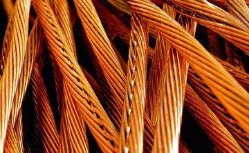 رشد معاملات بورس کالا به نفع تولید است