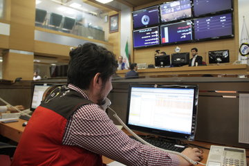 عرضه میلگرد، تیرآهن و ناودانی در نخستین روز هفته