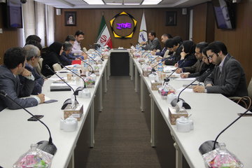 چهل و یکمین میز کالایی