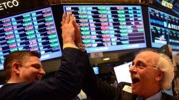 اس‌اندپی ۵۰۰ دوباره به رکورد تاریخی خود رسید