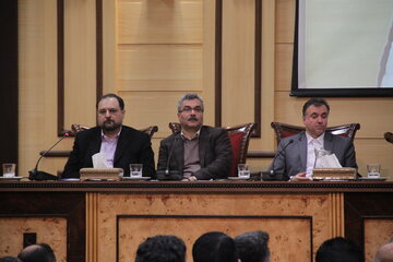 آیین رونمایی و تبیین نظام آموزش بازرگانی و کسب و کار کشاورزی ایران