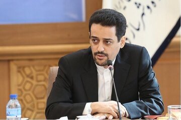 تابلوی زمین و مسکن بورس کالا به زودی راه اندازی می شود/
فاز نخست، تولید و عرضه بیش از ۱۰۰۰واحد مسکونی