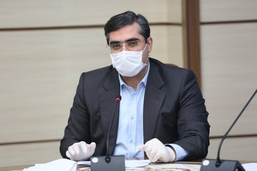 تمرکز مطلوب معاملات پتروشیمی ها در بورس کالا/ 
لزوم نظارت مستمر بر تولید بنگاه ها پس از خرید مواد اولیه