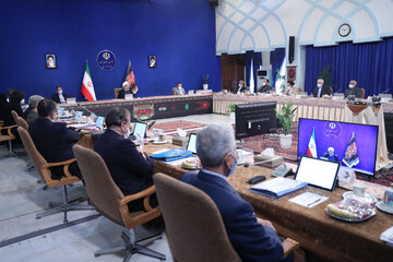 موافقت هیات وزیران برای خرید برق مصرفی تولیدکنندگان بزرگ از بورس انرژی