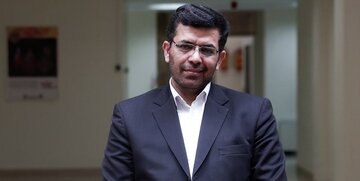 انتقال سود از جیب سهامدار و بازنشستگان به دلالان فولاد