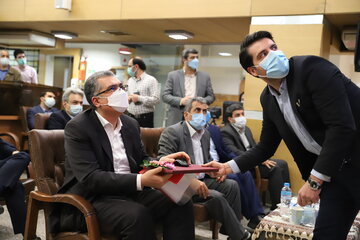 آیین افتتاح معاملات آتی نقره و حراج باز