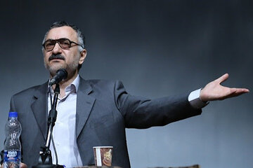 بسترهایی مانند بورس کالا در اقتصاد ایران تقویت شوند/
قیمت گذاری دستوری نوعی صدقه پروری است