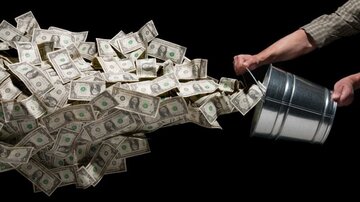 کاهش سهم دلار در ذخایر ارزی روسیه