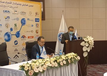 رشد قابل توجه عرضه محصولات پتروشیمی در بورس کالا