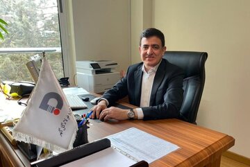 تجربه موفق فروش ۲۰ هزار تن آهن اسفنجی در بورس کالا/
روند سریع و آسان پذیرش در بورس کالا 