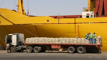 آغاز عرضه های صادراتی سیمان و کلینکر در بورس کالا