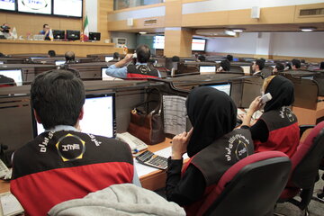 زنجیره فولاد روی رینگ می رود