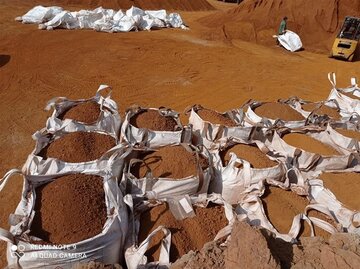 معامله ۴۰ هزار تن خاک روی در بورس کالا