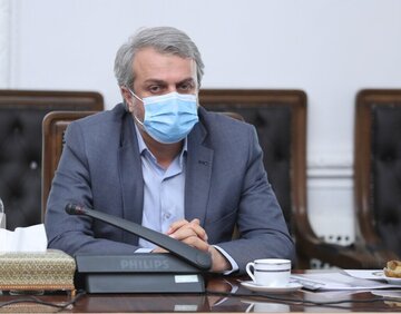 وزیر صمت: قیمت تمام شده خودرو را تا ۱۵ درصد کاهش می‌دهیم