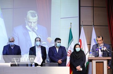 رونمایی از بازار معاملات و فرآورده های آتی نفتا و متانول در بورس انرژی ایران