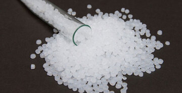 عرضه پلی‌اتیلن جهان از تقاضا پیشی می‌گیرد