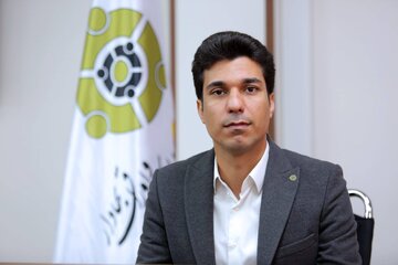 سرکوب قیمت خودرو به کام دلالان است/سازوکار بورس کالا، منطقی‌ترین روش عرضه خودرو 