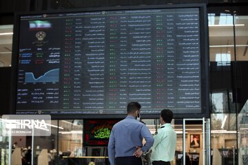 بودجه ۱۴۰۲ سکوی حمایت از بورس