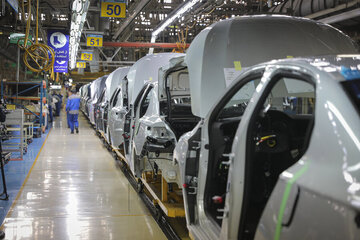 زنده شدن امید خودروسازان با دست نامرئی بازار