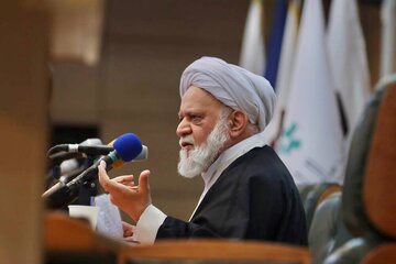 تابلوی بورس کالا قیمت های تصنعی در بازار خودرو را حذف می کند/
رانت و دلالی خودرو به حاشیه رفته است