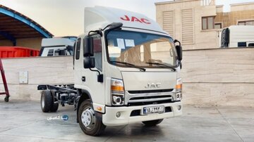 معامله ۹۰ دستگاه کامیونت جک در بورس کالا