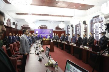 آیین افتتاح معاملات شمش طلا در بازارهای مالی و مشتقه بورس کالای ایران