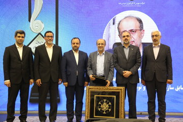 تجلیل از شخصیت‌های اثرگذار به عنوان حامیان شفافیت