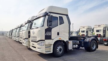 معامله ۳۰ دستگاه کامیون کشنده فاو در بورس کالا