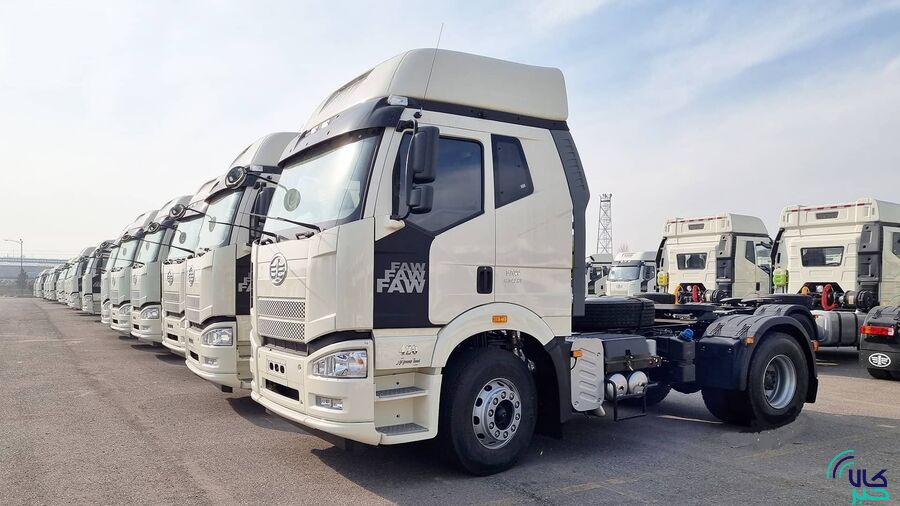 کامیون کشنده فاو