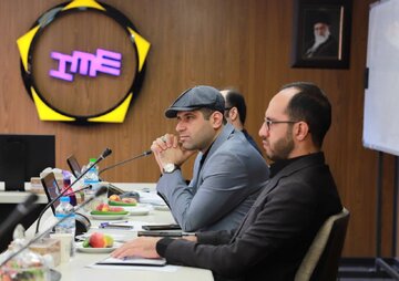 نشست هم اندیشی بورس کالا و انجمن پلیمر برگزار شد