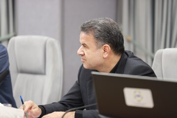 نشست هم اندیشی