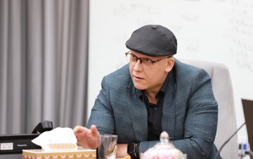 نشست هم اندیشی