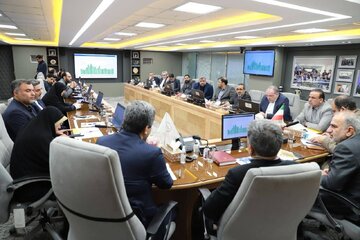 گزارش تصویری بازدید اعضای کمیسیون اقتصادی مجلس از بورس کالا